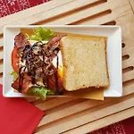 Engadina Гостевой дом 3*
